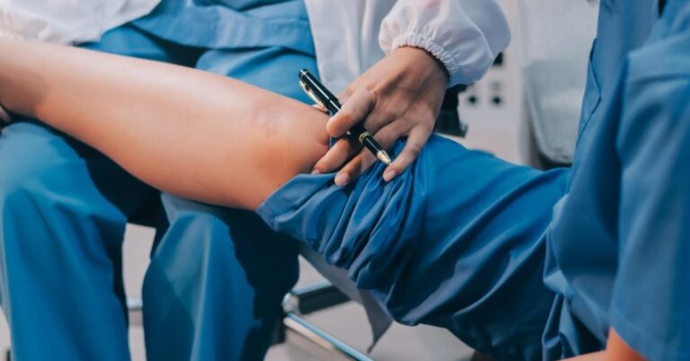 knee discomfort, knee replacement surgeon in indore