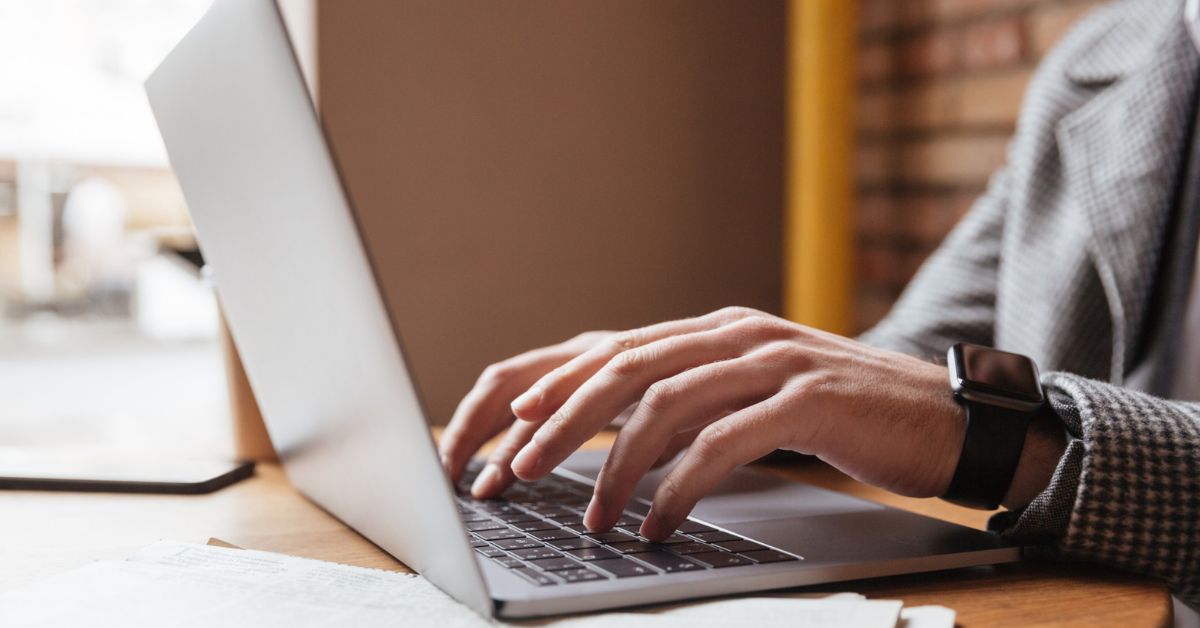 Why Does Laptop Work Suddenly Start Affecting Neck Movement Daily?